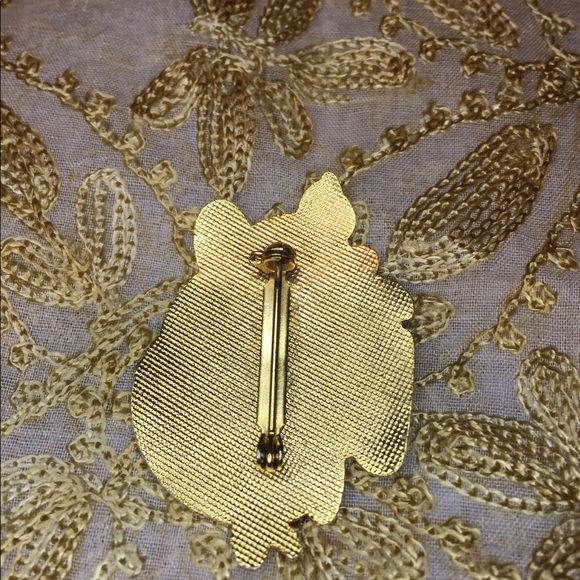 Vintage cloisonné pig brooch 🐷 - Picture 2 of 3